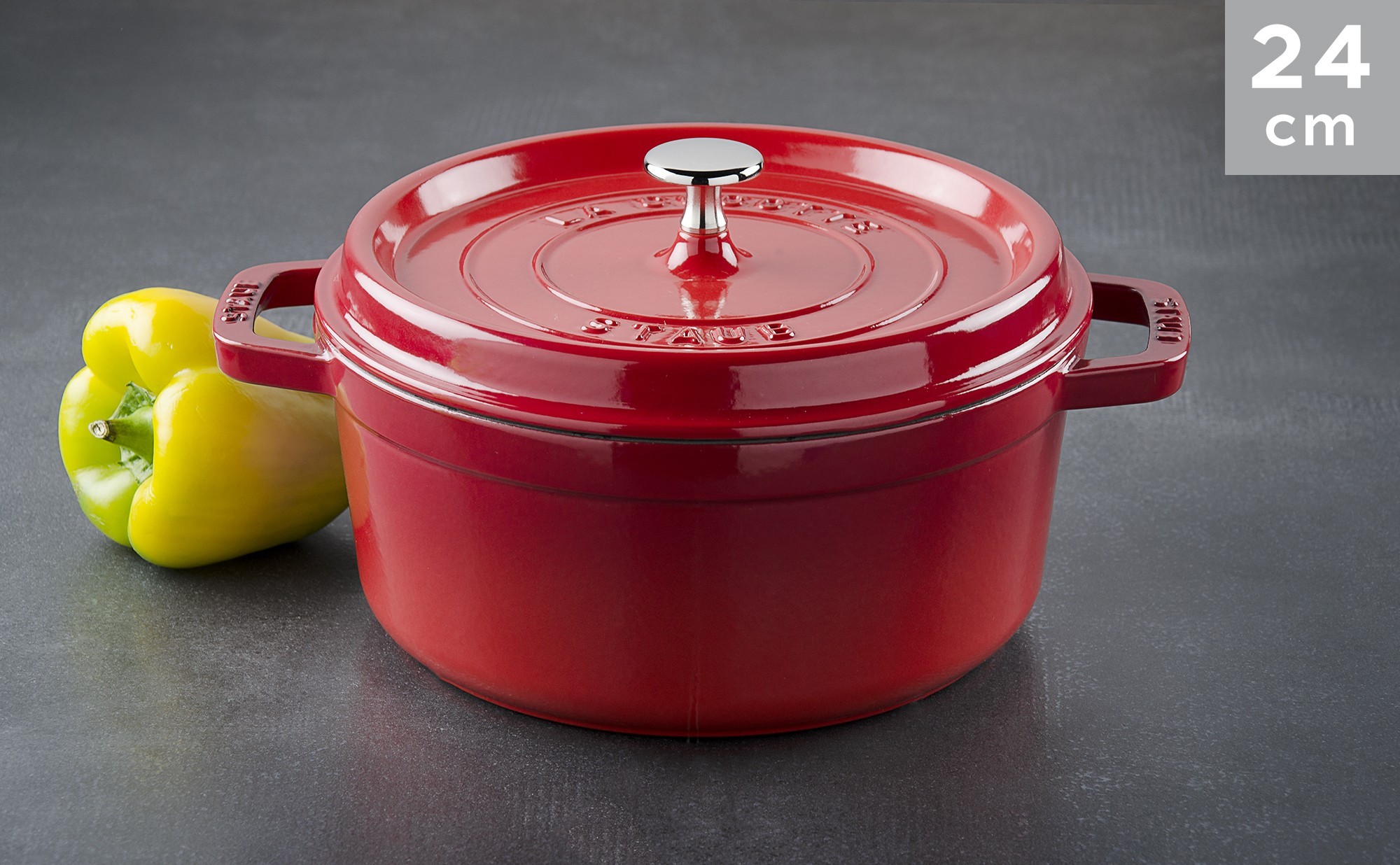 Cocotte ghisa tonda cm 26 rossa con coperchio Staub