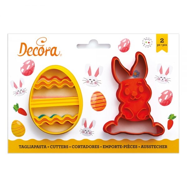 Tagliapasta coniglio e uovo decorato